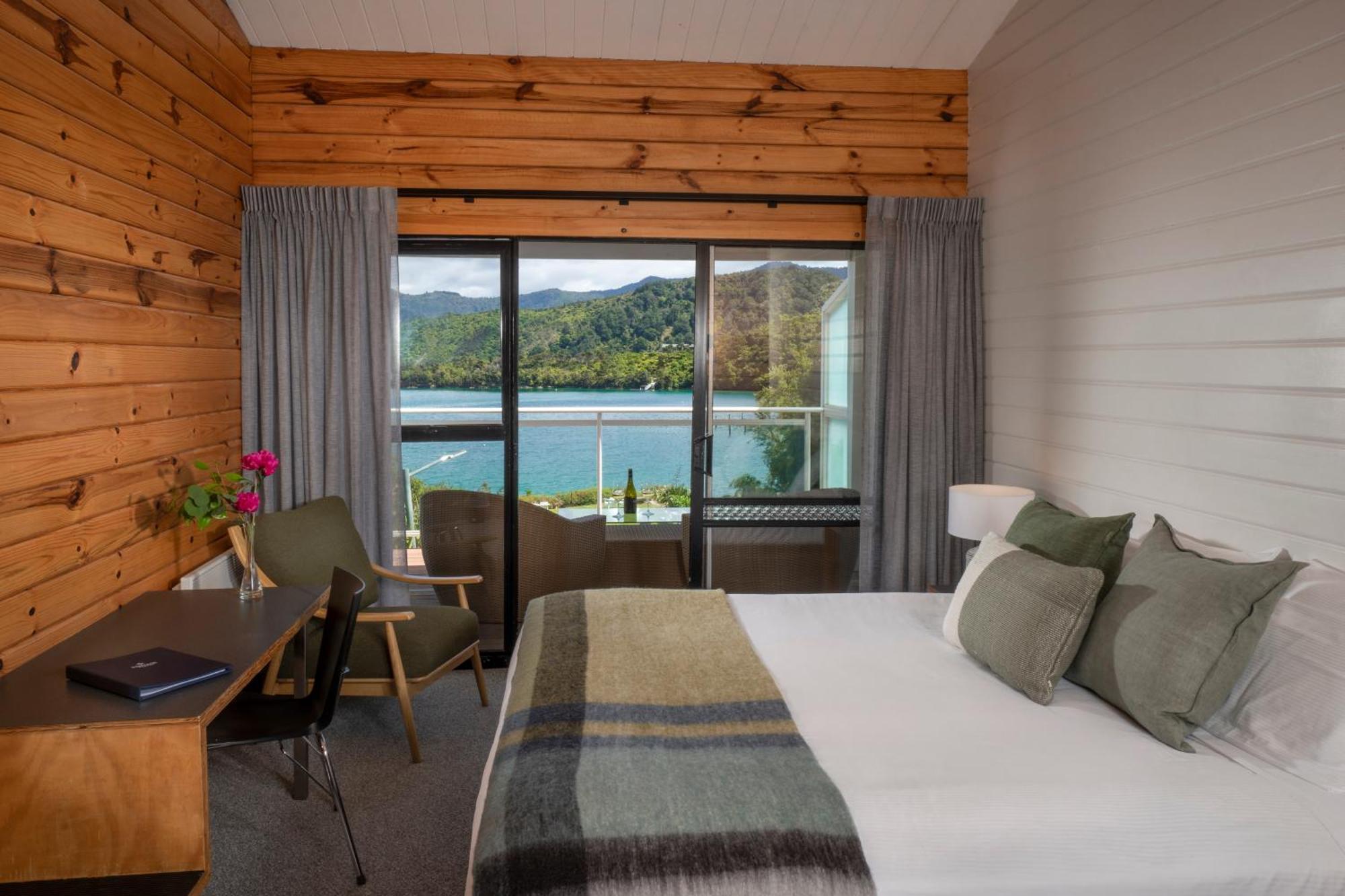 The Portage Resort Esterno foto